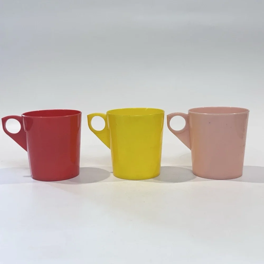 Vintage Gothamware 4 oz Plastic Tumbler Tea Coffee Cups Set of 3 Red Yellow Pink